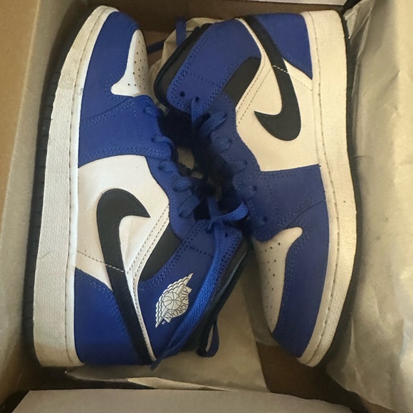 Nike Royal Blue and White High-Tops - Picture 1 of 5